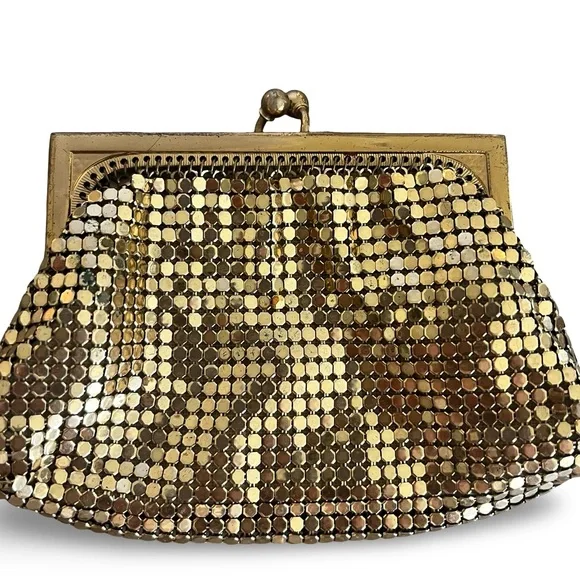 Gold Tone Metal Mesh Coin Purse by Whiting & Davis - Picture 3 of 6